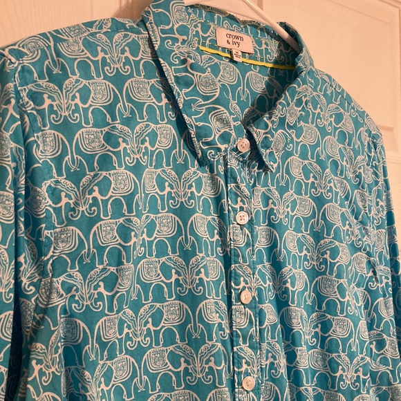 Crown & Ivy Button Down Shirt - Picture 2 of 4